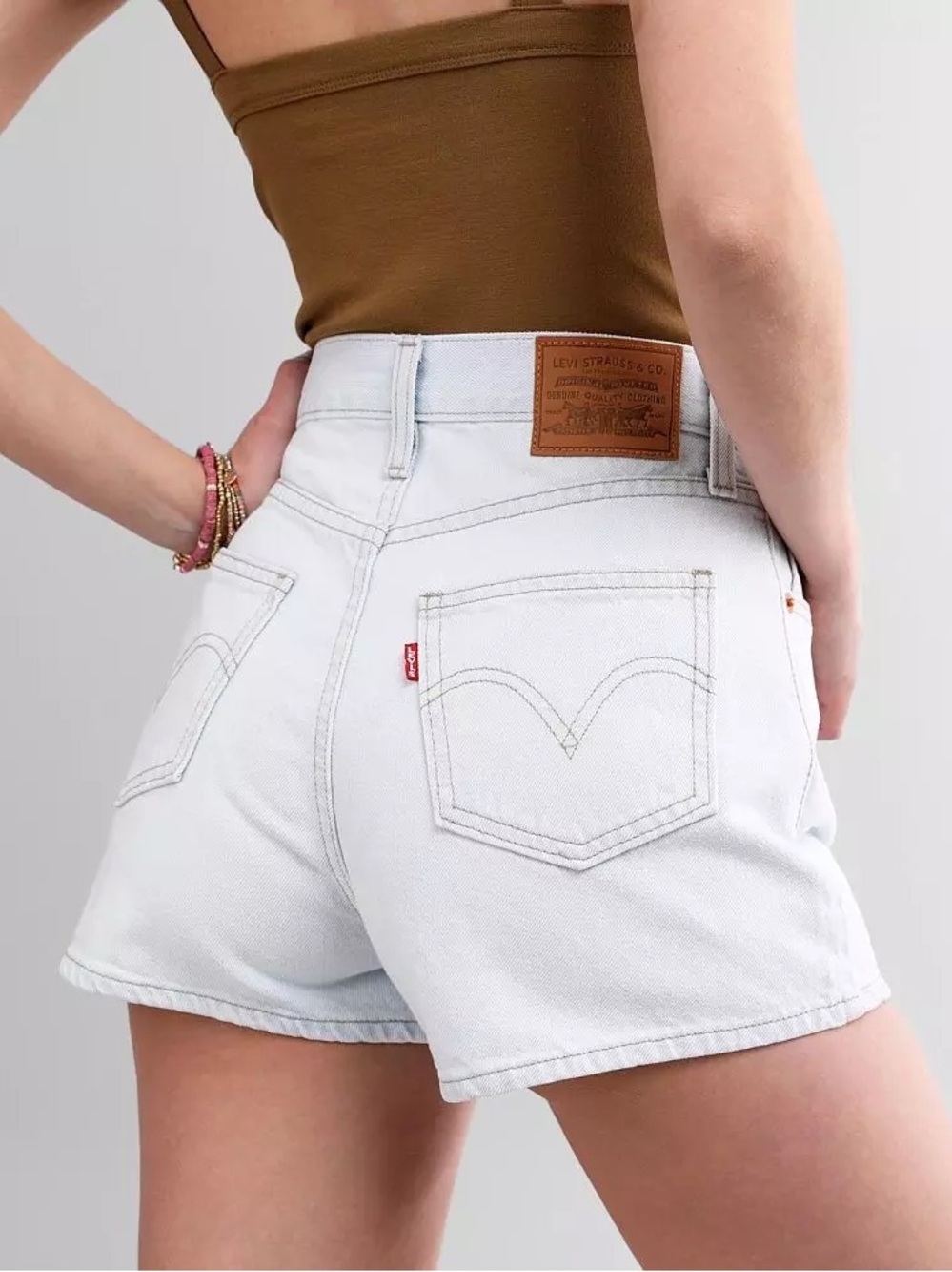 Levi's Premium Denim Wide Leg Short Color Primer Blue Size 28